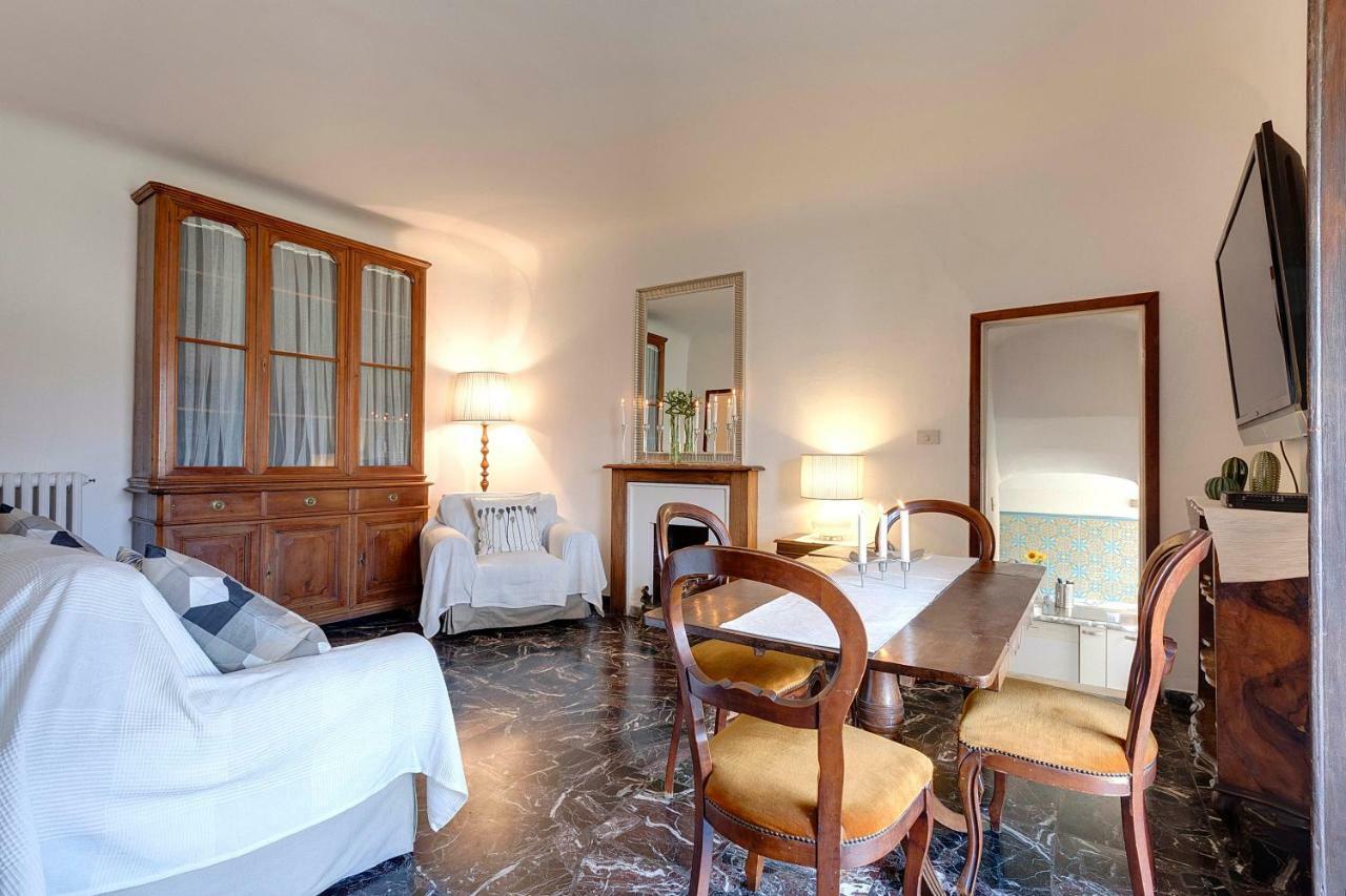 Historical Apartment Spectacular Arno View With Balcony From 12 Th Century. 피렌체 외부 사진