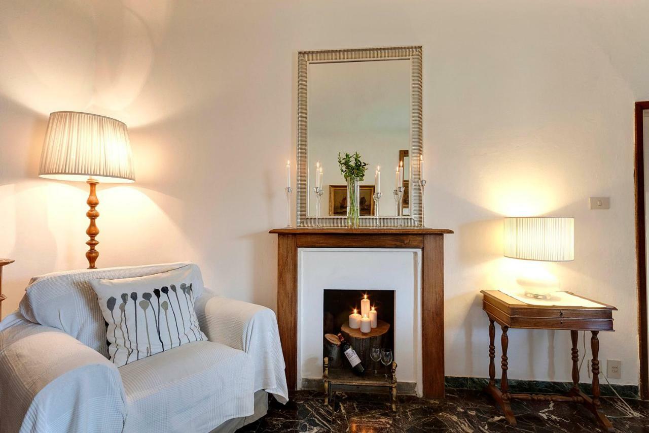 Historical Apartment Spectacular Arno View With Balcony From 12 Th Century. 피렌체 외부 사진