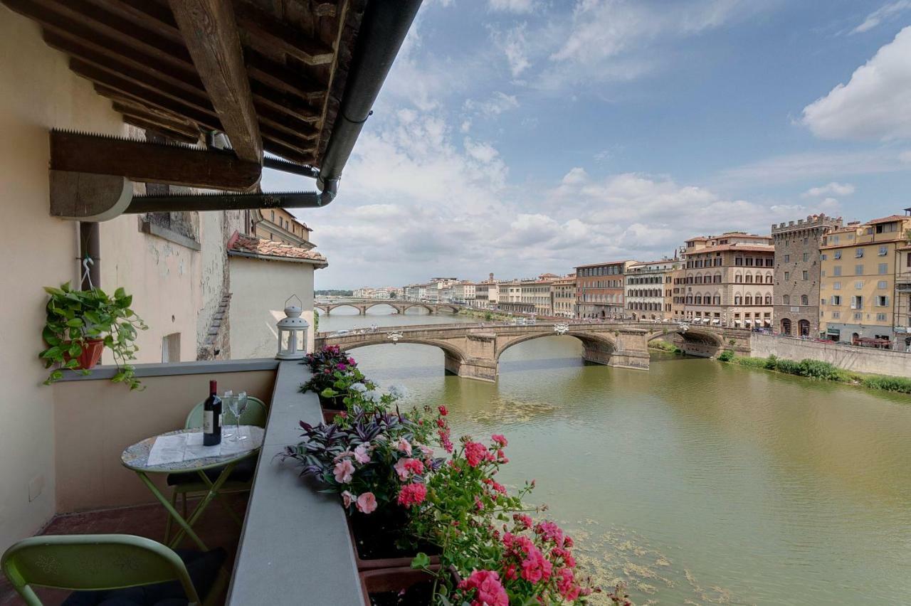 Historical Apartment Spectacular Arno View With Balcony From 12 Th Century. 피렌체 외부 사진