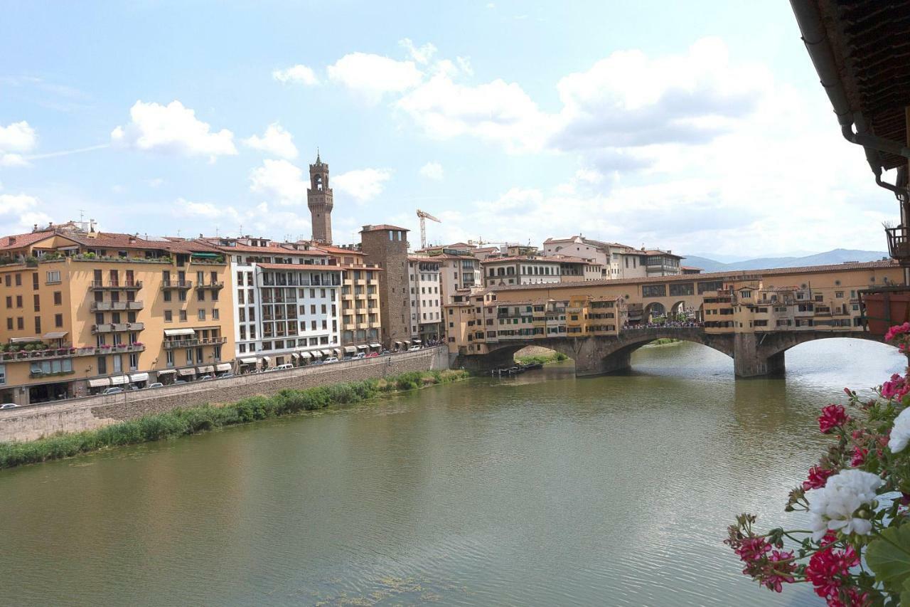 Historical Apartment Spectacular Arno View With Balcony From 12 Th Century. 피렌체 외부 사진